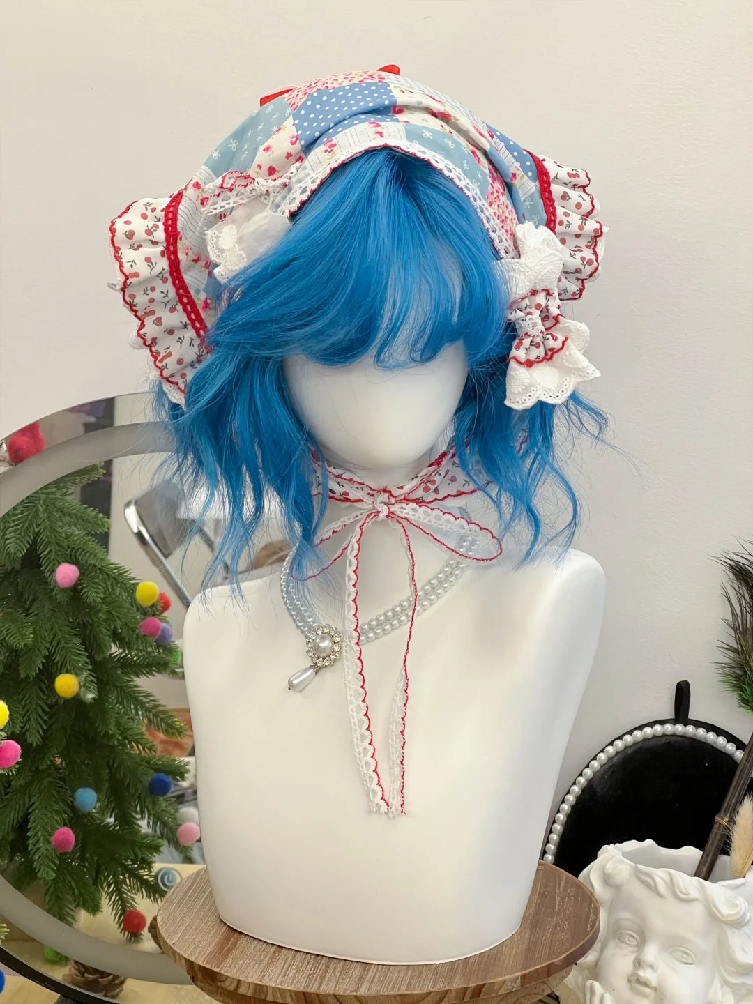 Perruque punk courte bouclée bleu fluo