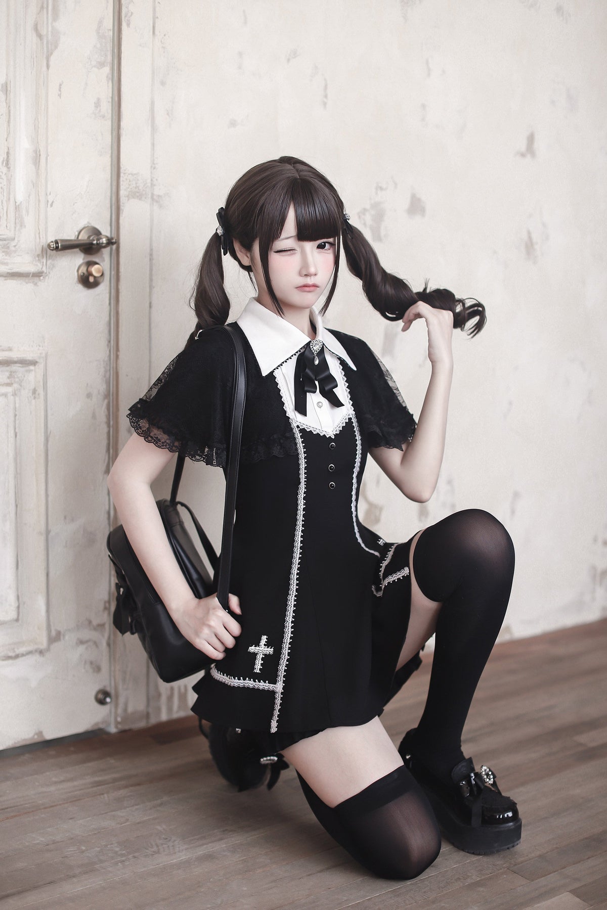 Night Eclipse Lace Cloak Jirai Kei Gothic Dress