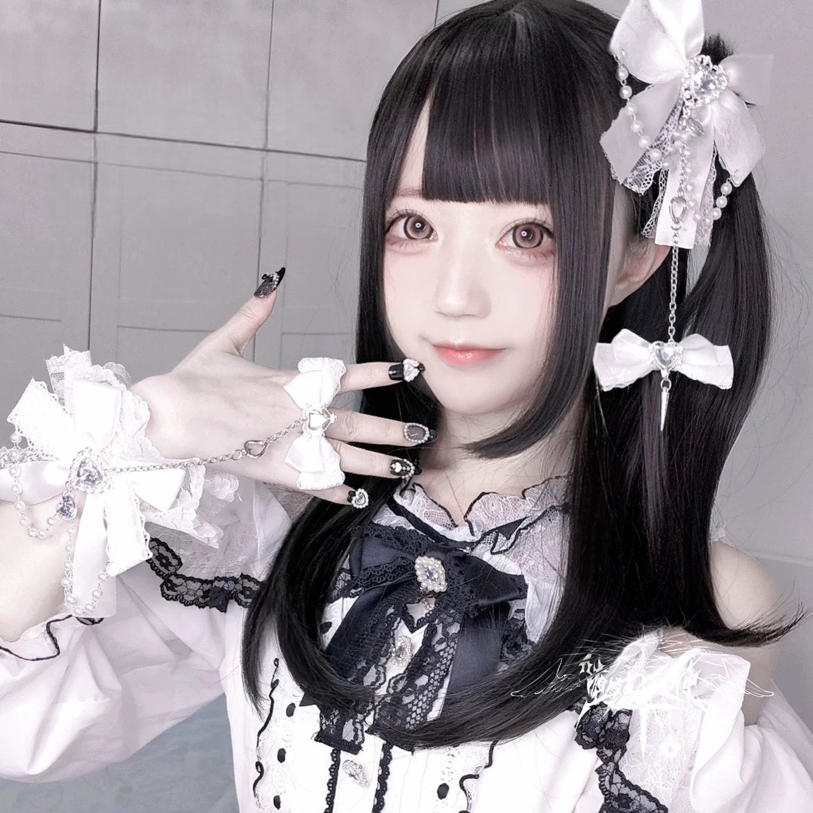 Y2K Harajuku Lace Hand Cuff & Slave Bracelet LE6005