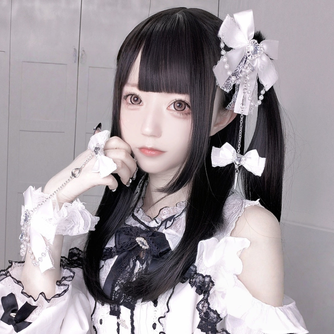 Lolita Kawaii Goth Lace Bow Hair Clip (5 Colors) LE6006