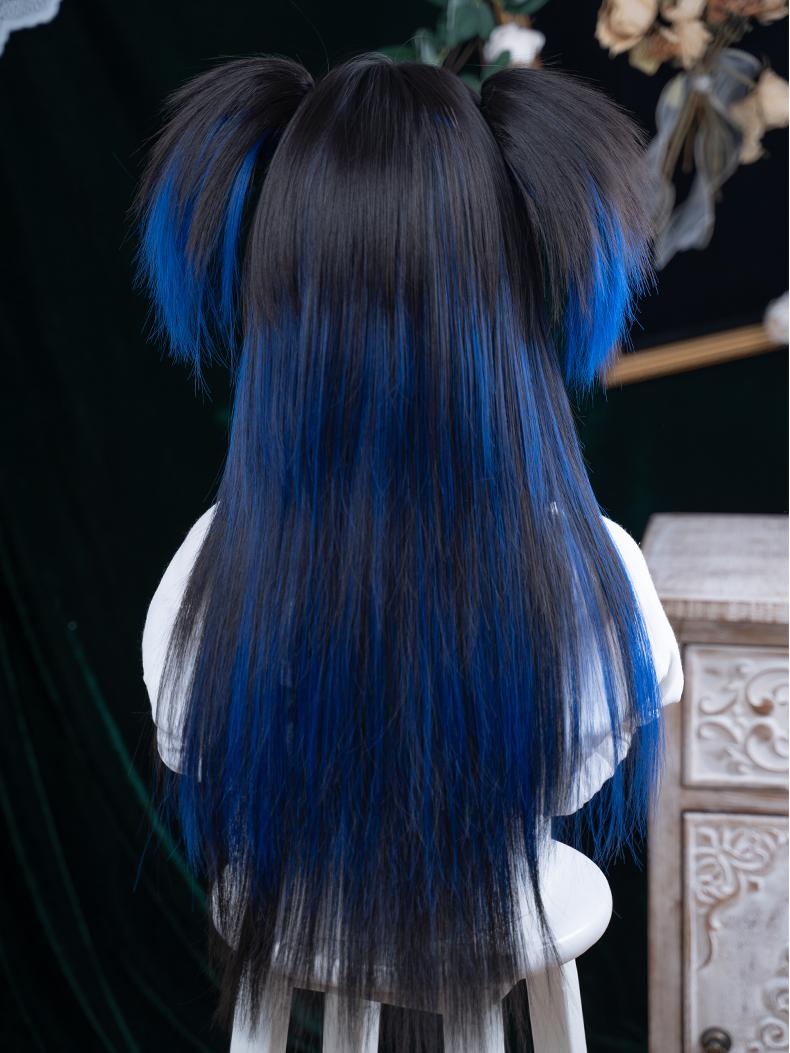 Ultramarine Highlights Long Black Curly Wig