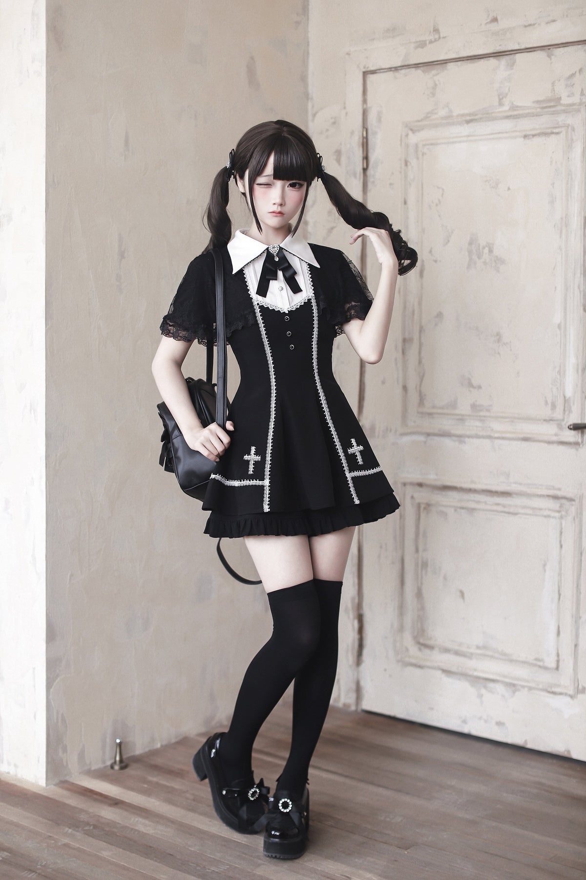 Night Eclipse Lace Cloak Jirai Kei Gothic Dress