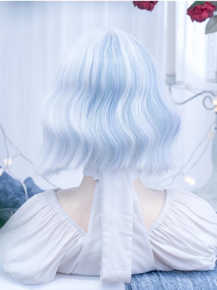 Short White Curly Jirai kei Wig with Blue Highlights