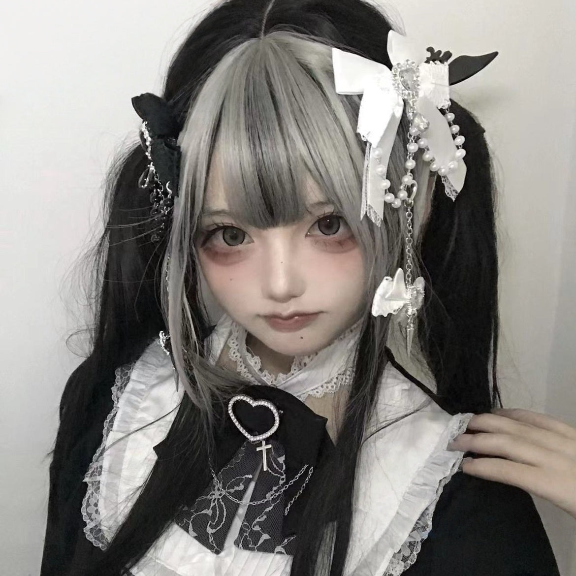 Lolita Kawaii Goth Lace Bow Hair Clip (5 Colors) LE6006