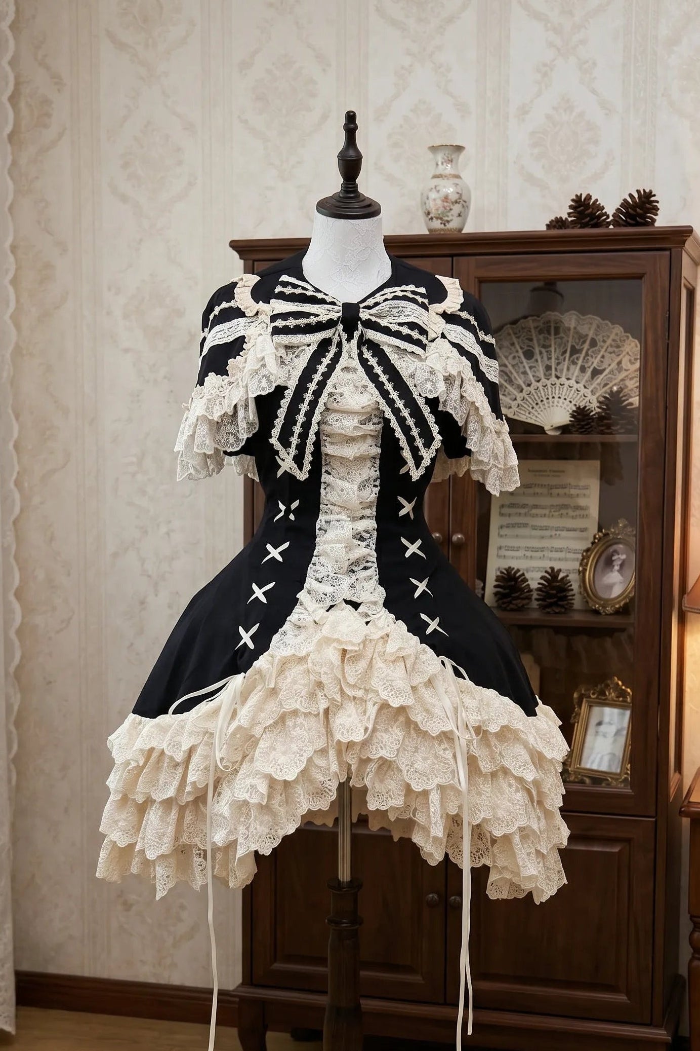 Dark Gothic Doll Silver Butterfly Amber Lolita Black OP Dress