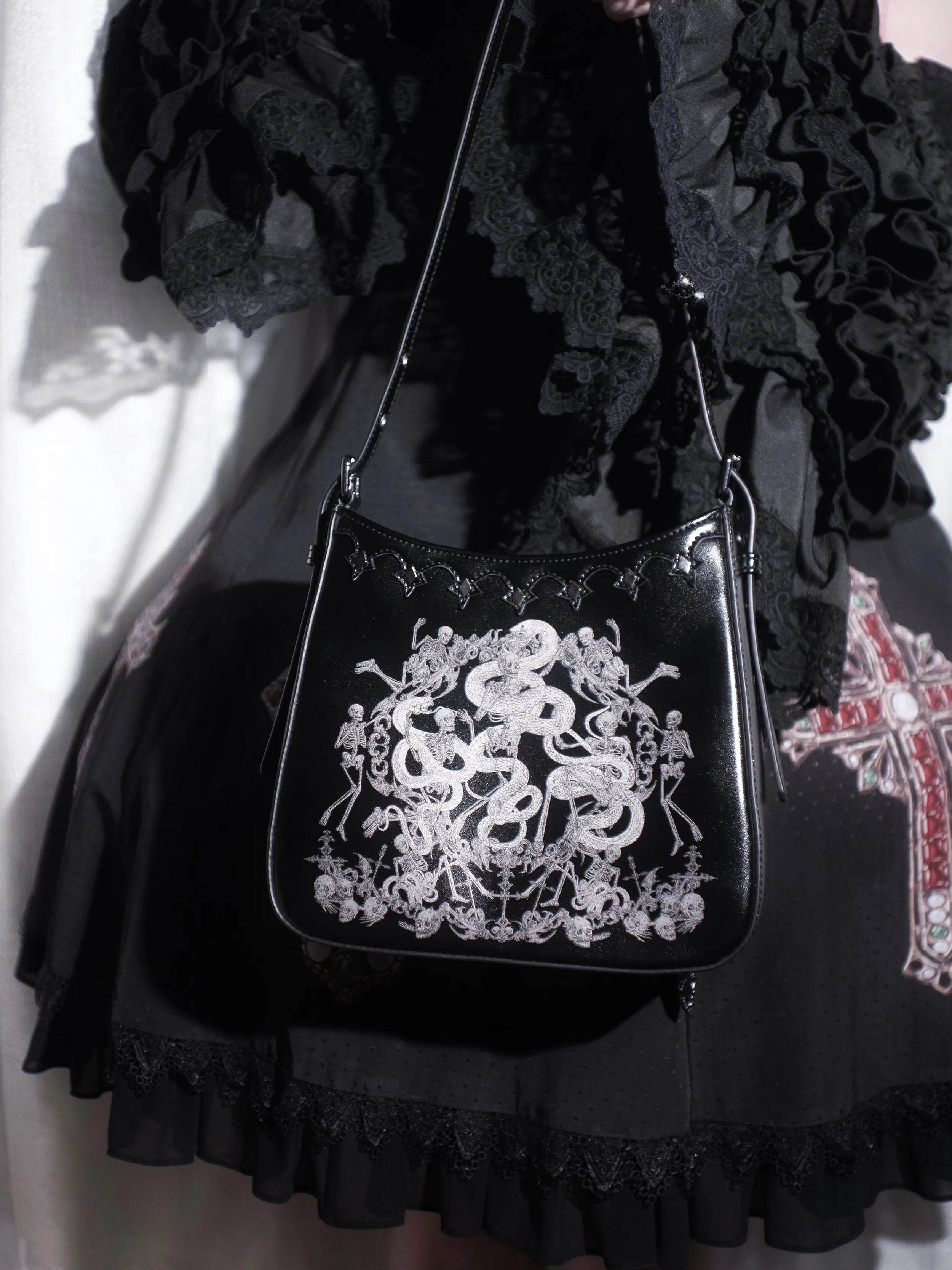 Snake Bone Hell Gothic Mini Ita Underarm Shoulder Bag