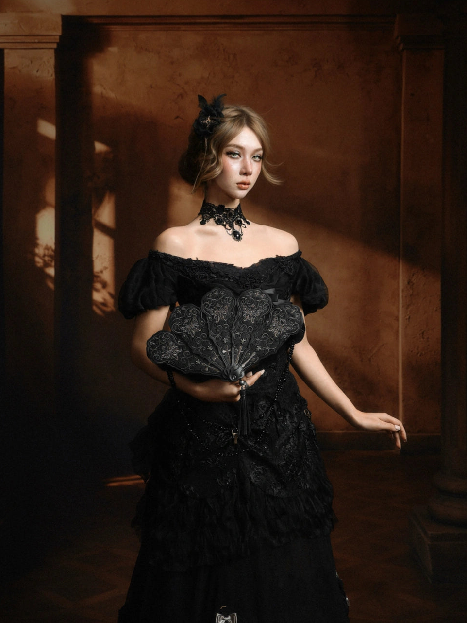 Dark Prayer Iris Lolita Dark Gothic Embroidered Fan-shaped Crossbody Bag