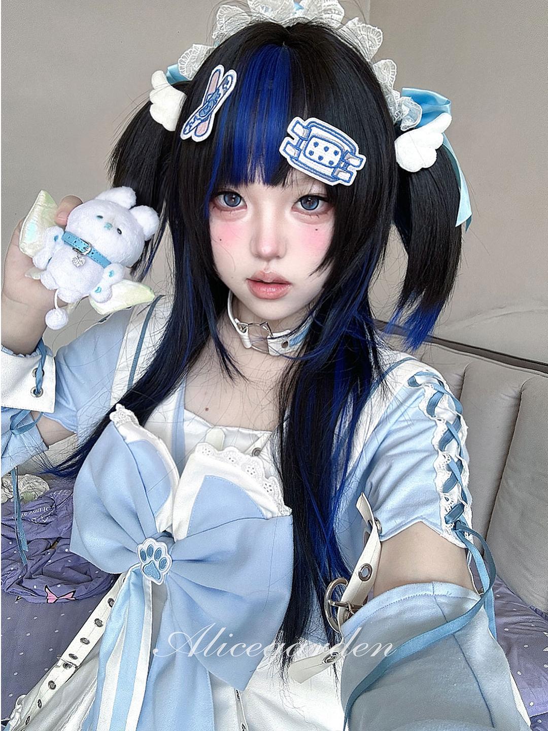 Ultramarine Highlights Long Black Curly Wig LE7015