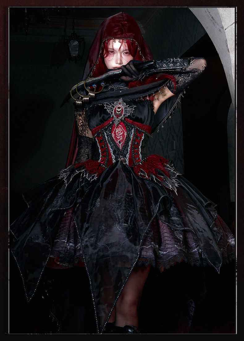 Robe JSK gothique Lolita « Black-Red Dragon Bone »
