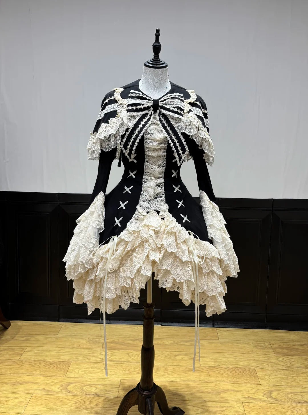 Dark Gothic Doll Silver Butterfly Amber Lolita Black OP Dress