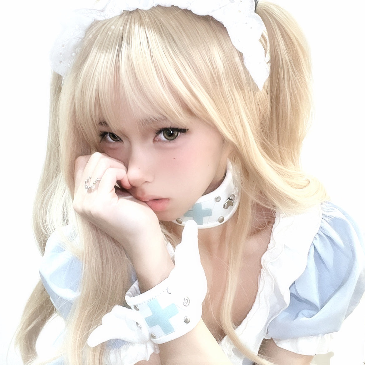 Y2K Kawaii Medical-Style Wing Bracelet LE6010