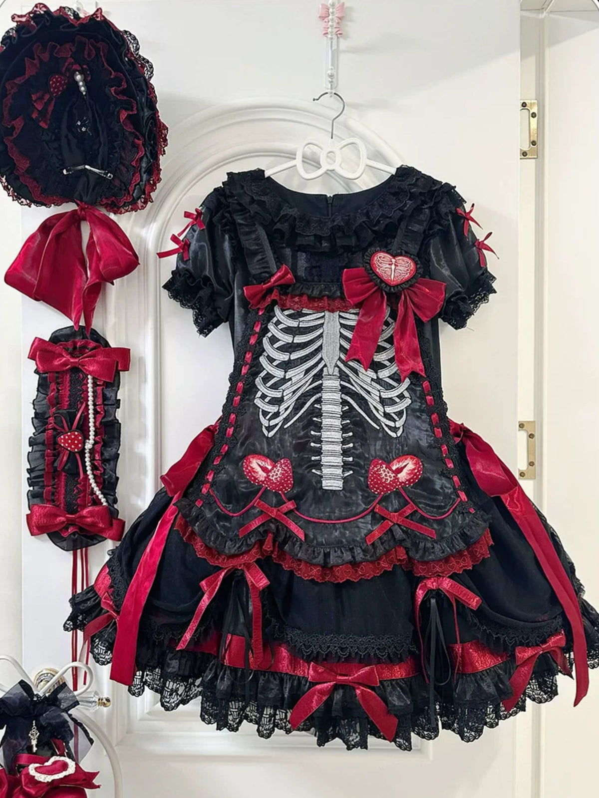 Strawberry Heart Bone Black and Red Gothic Lolita OP Dress