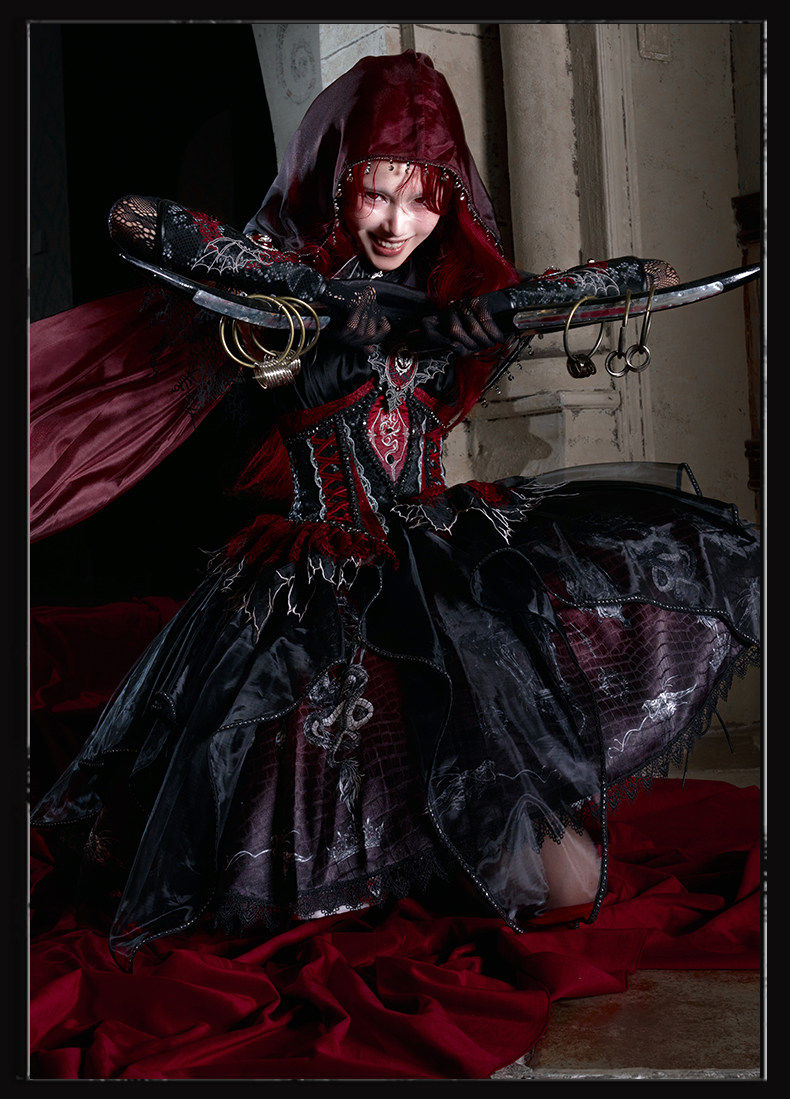 Robe JSK gothique Lolita « Black-Red Dragon Bone »