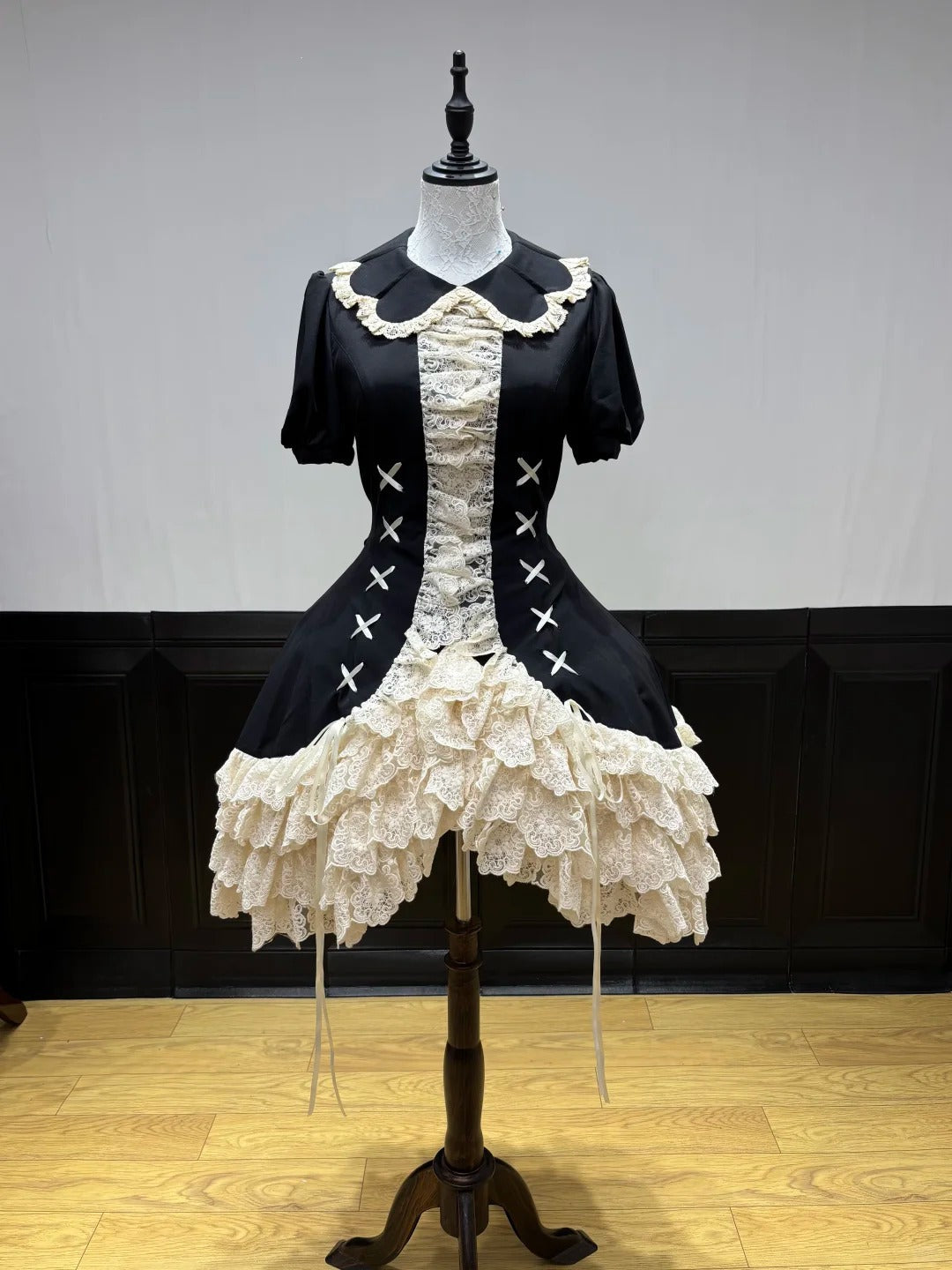 Dark Gothic Doll Silver Butterfly Amber Lolita Black OP Dress
