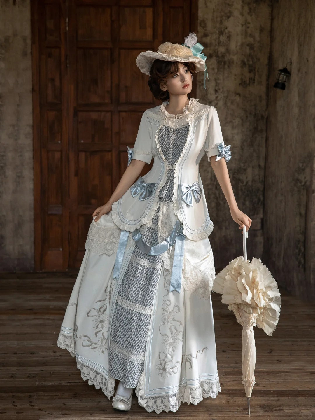 Banquet in Paris Lolita Classic Elegant Embroidered Vintage Blue Bustle SK Set