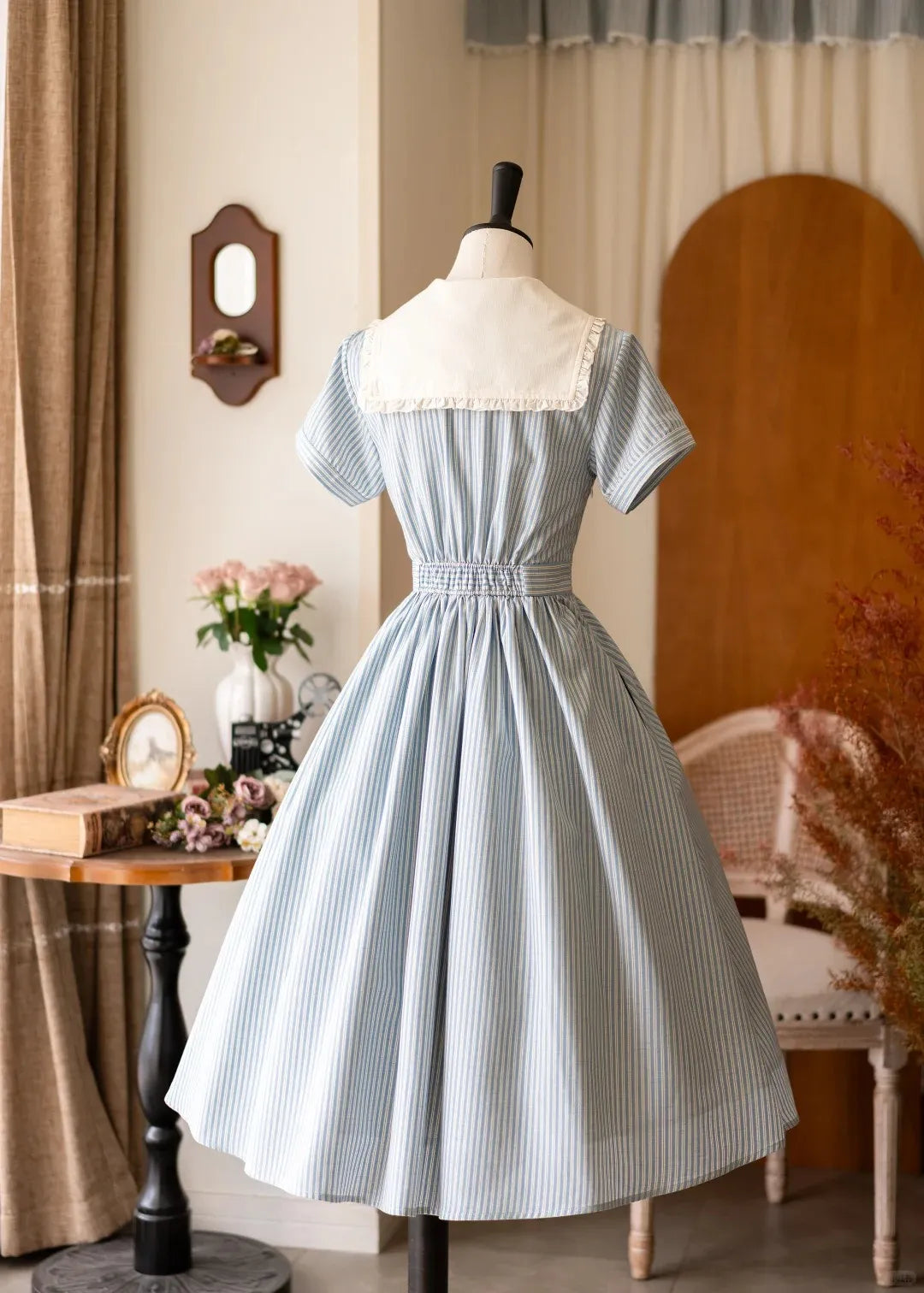 French Vintage Linen Cotton Short Sleeve Swing Dress
