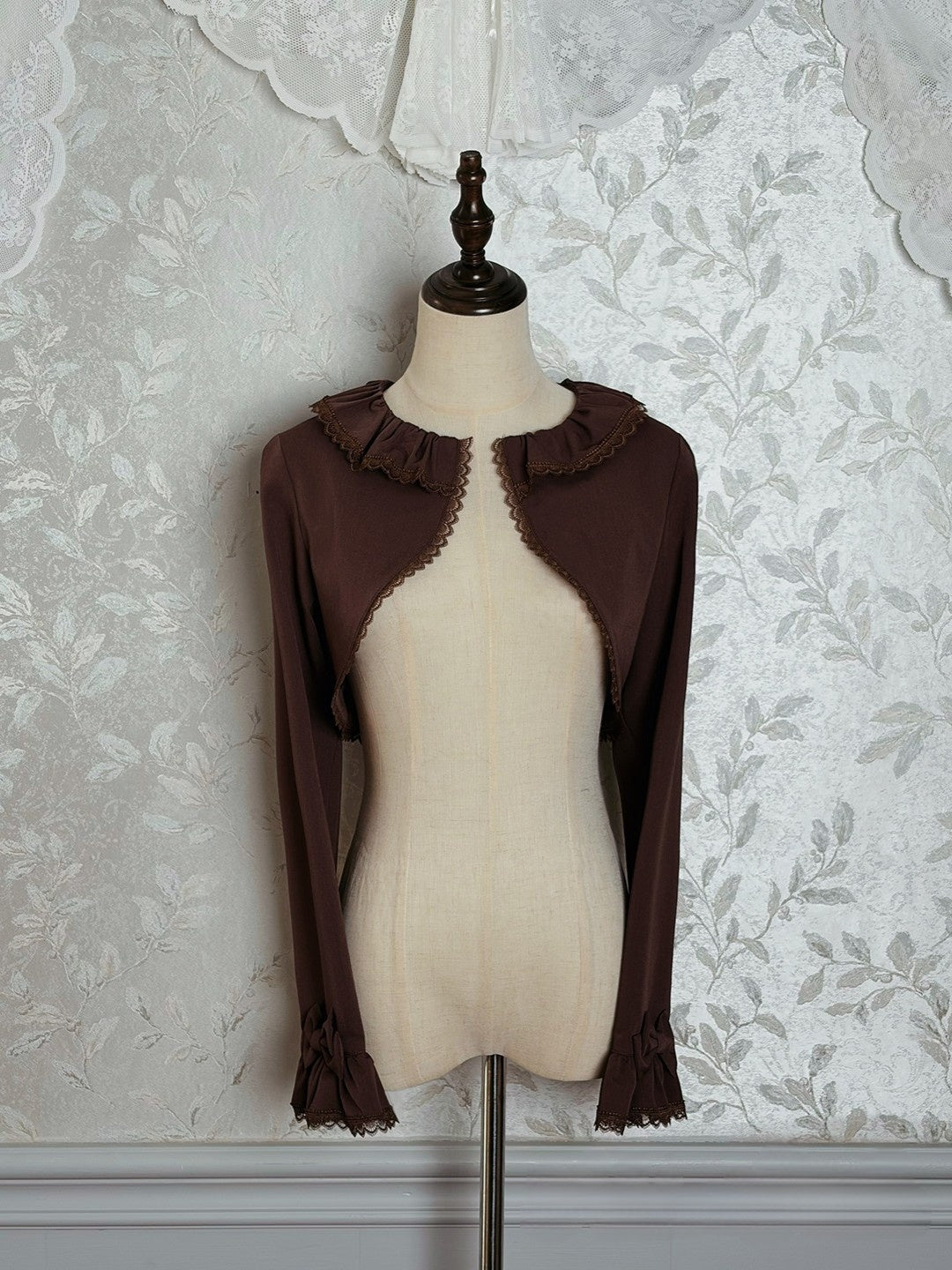Victoria Duke Classic Lolita Short Outerwear & Long Sleeve Blouse