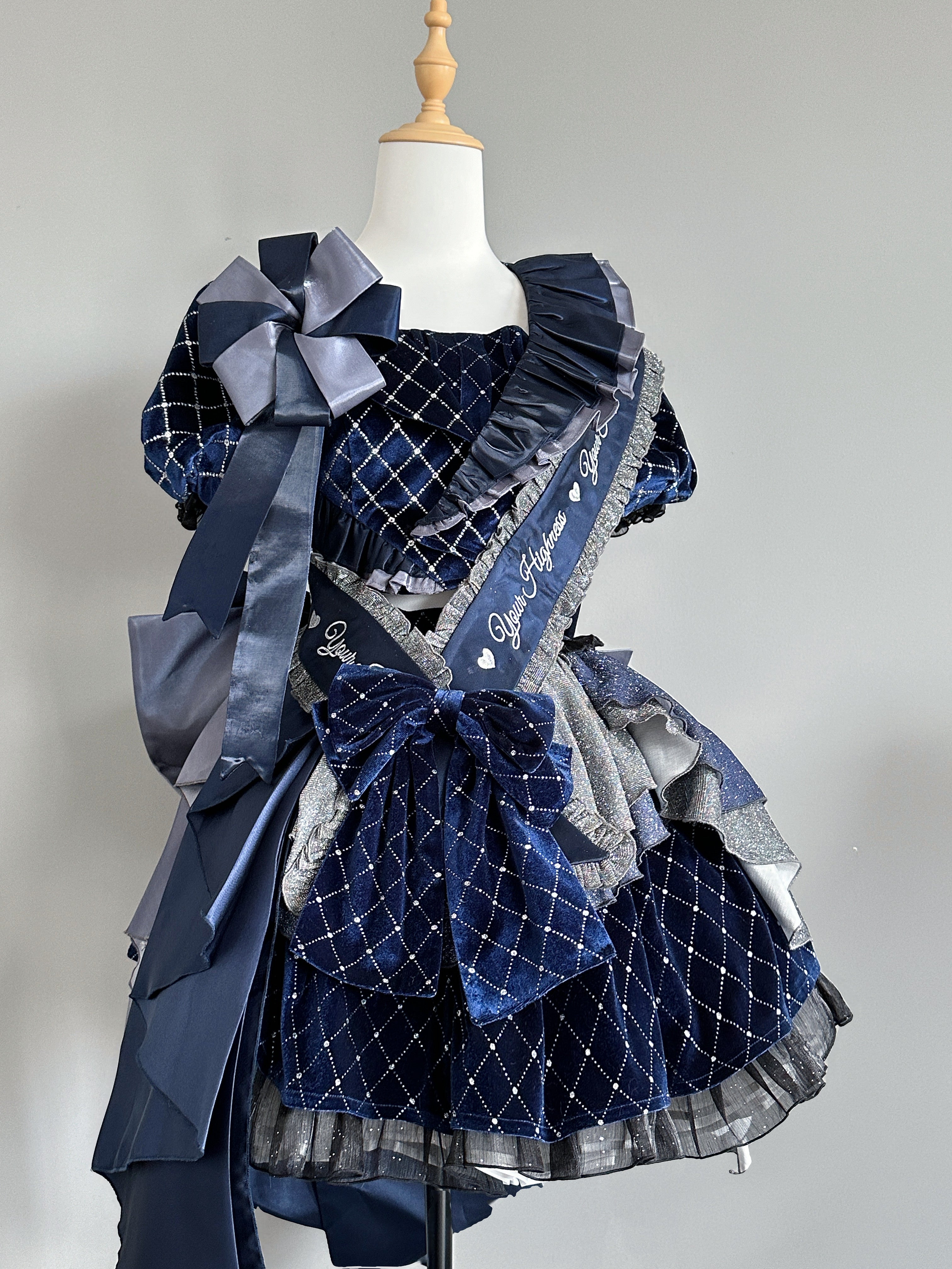 Deep Dome Songstress Lolita Girl Group Idol Costume Outfit Set
