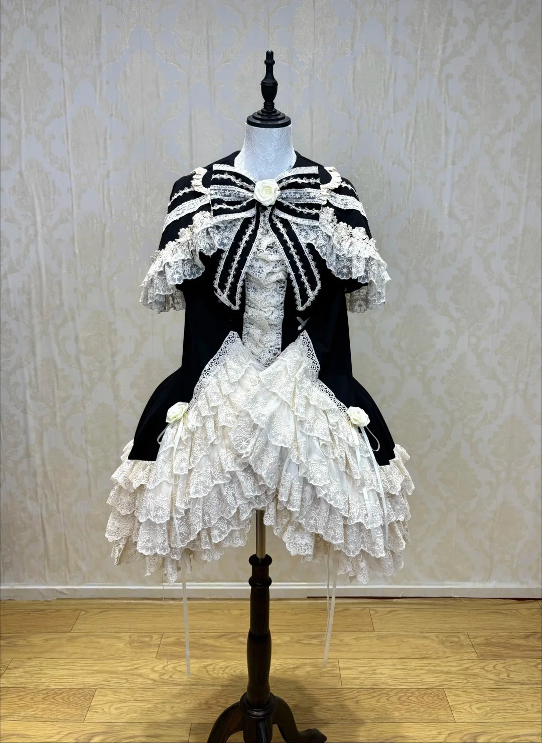 Dark Gothic Doll Silver Butterfly Amber Lolita Black OP Dress
