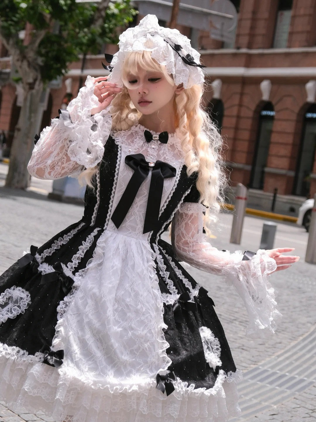 Lacy Doll Black Rhinestone Lace Gorgeous Lolita OP
