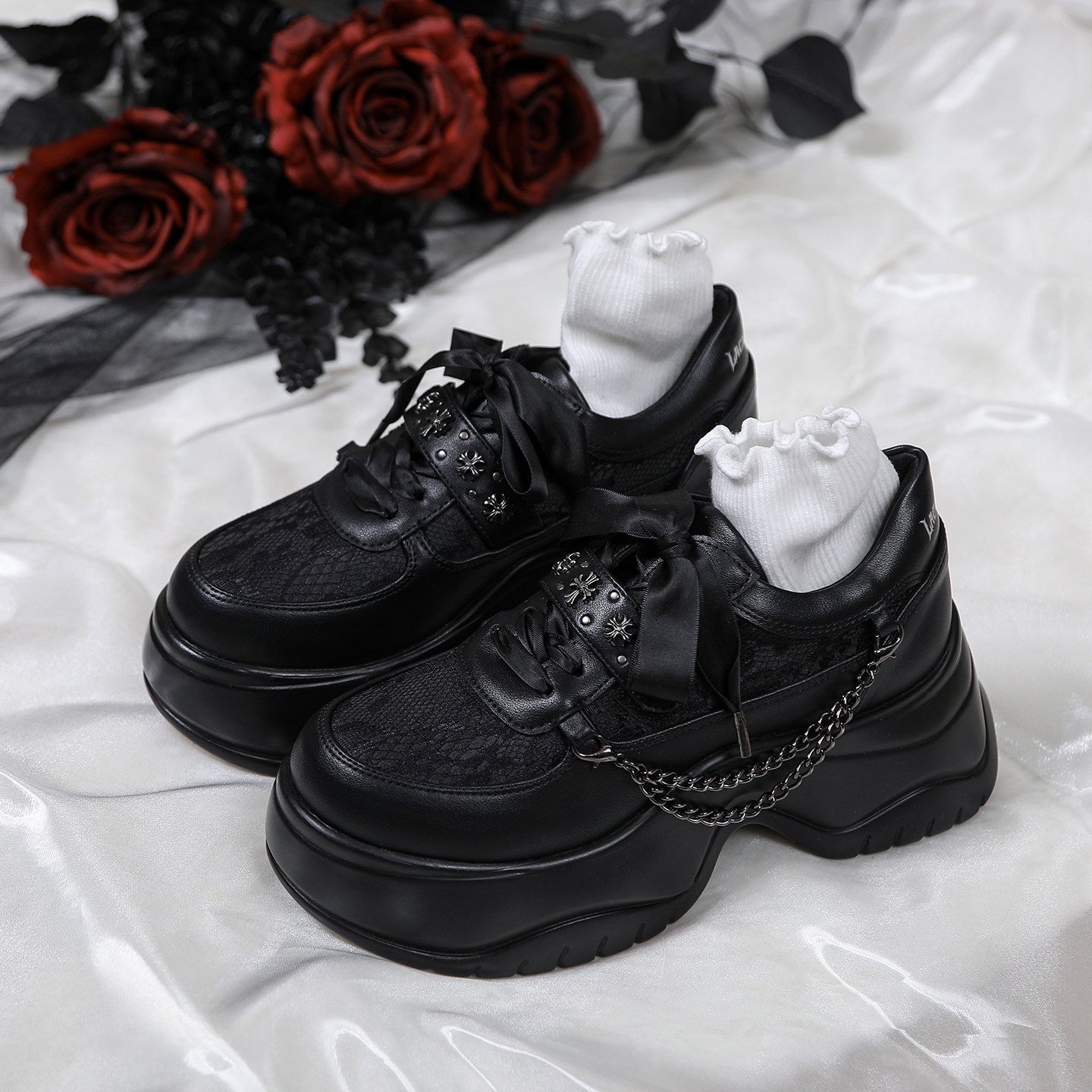 Twin Night Veil Gothic Lolita Round-Toe Sneakers
