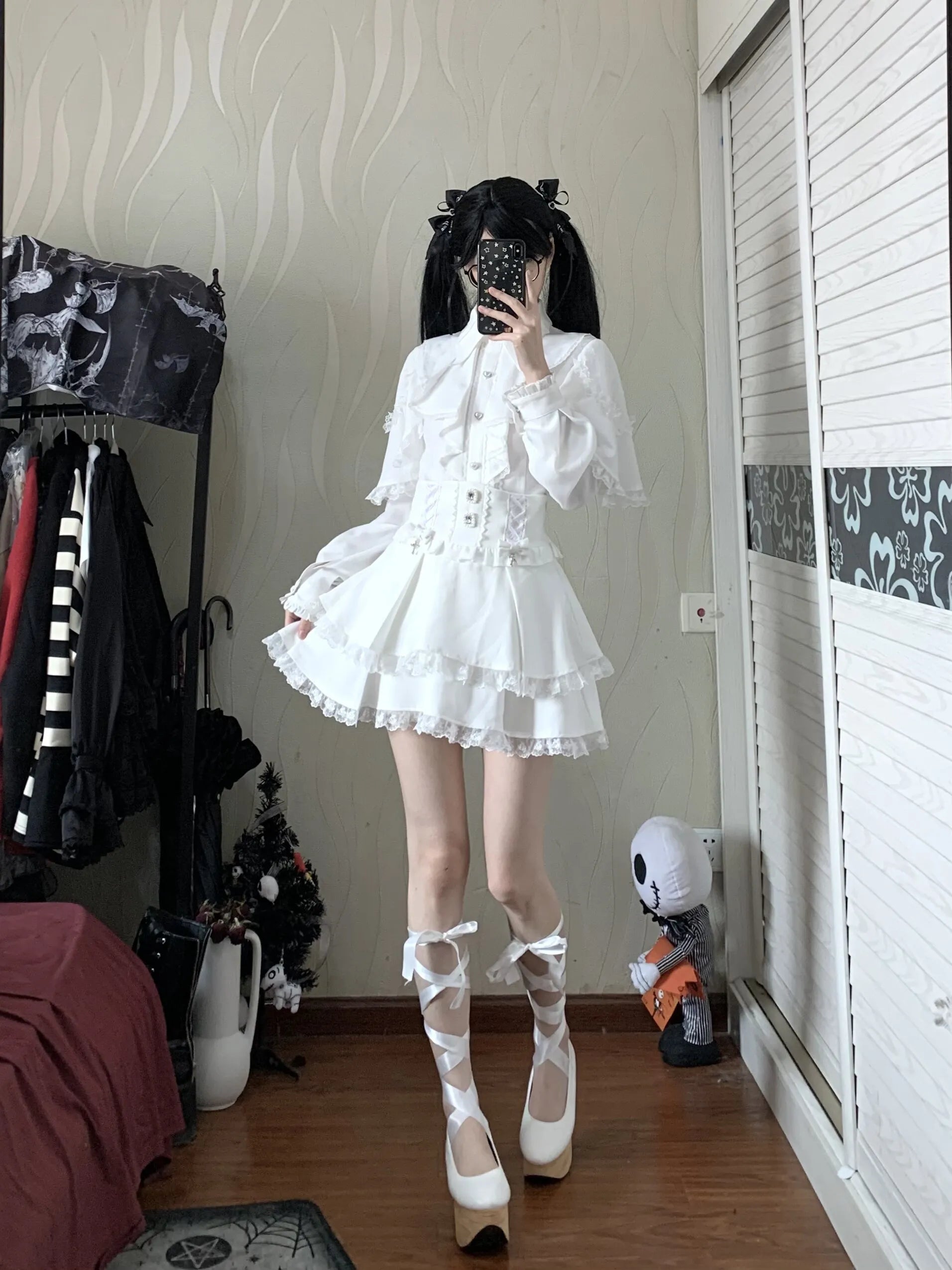 Dark Wing Love Gothic Ryōsangata Jiraikei Lace Two-Piece Set