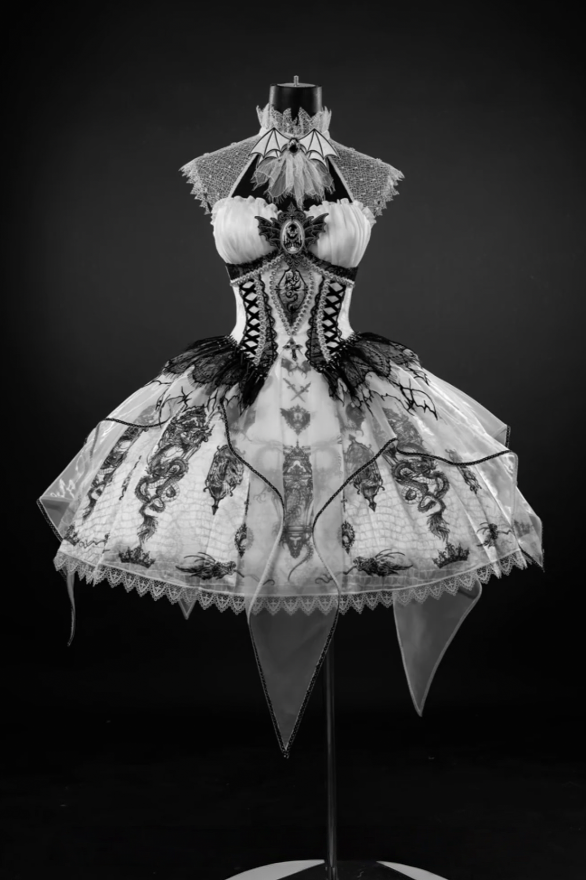 Robe JSK gothique Lolita « Black-Red Dragon Bone »