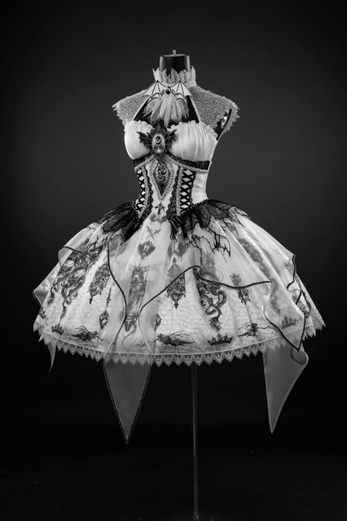 Robe JSK gothique Lolita « Black-Red Dragon Bone »
