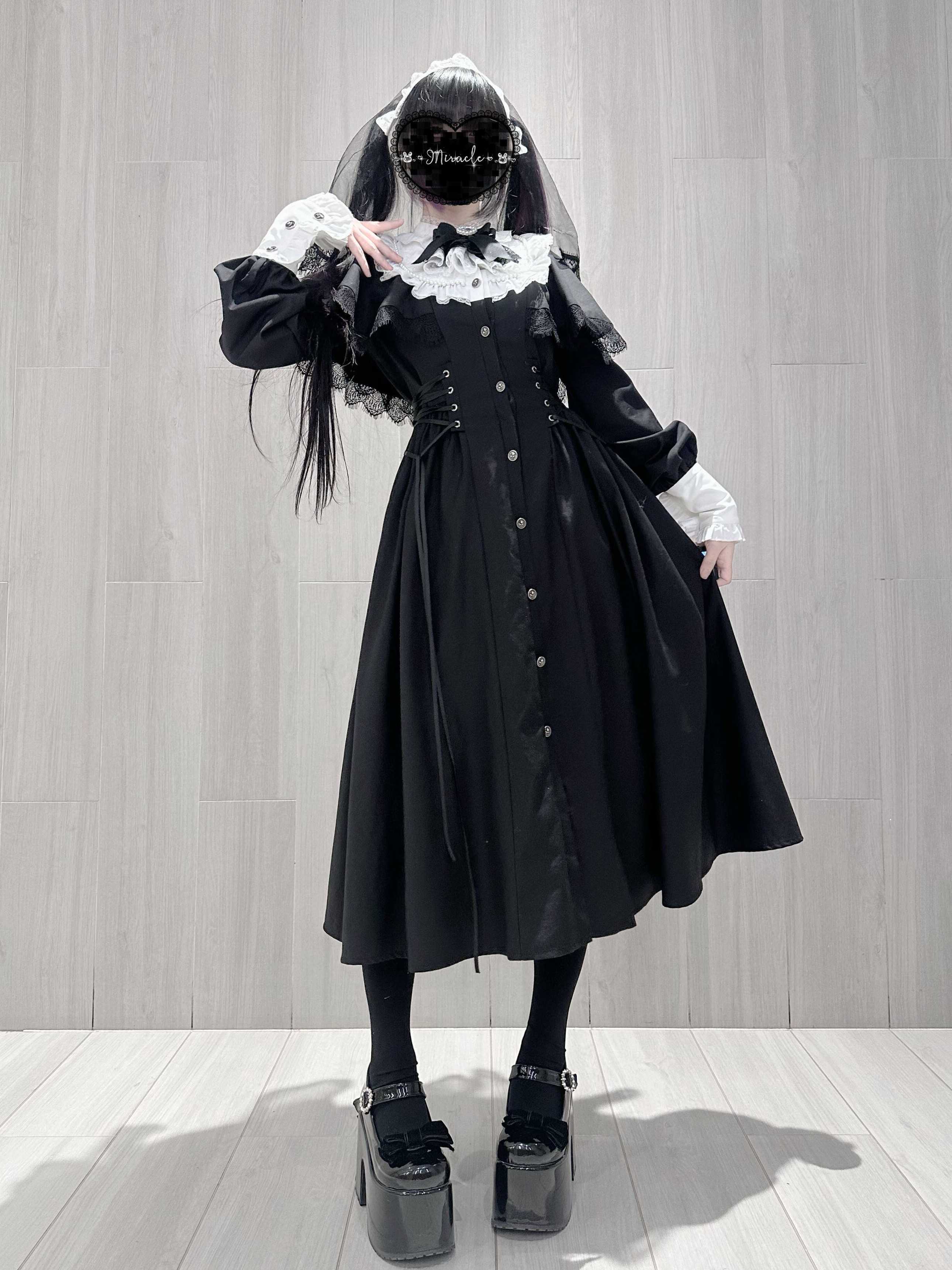 Silent Prayer Ryousangata Nun Dress