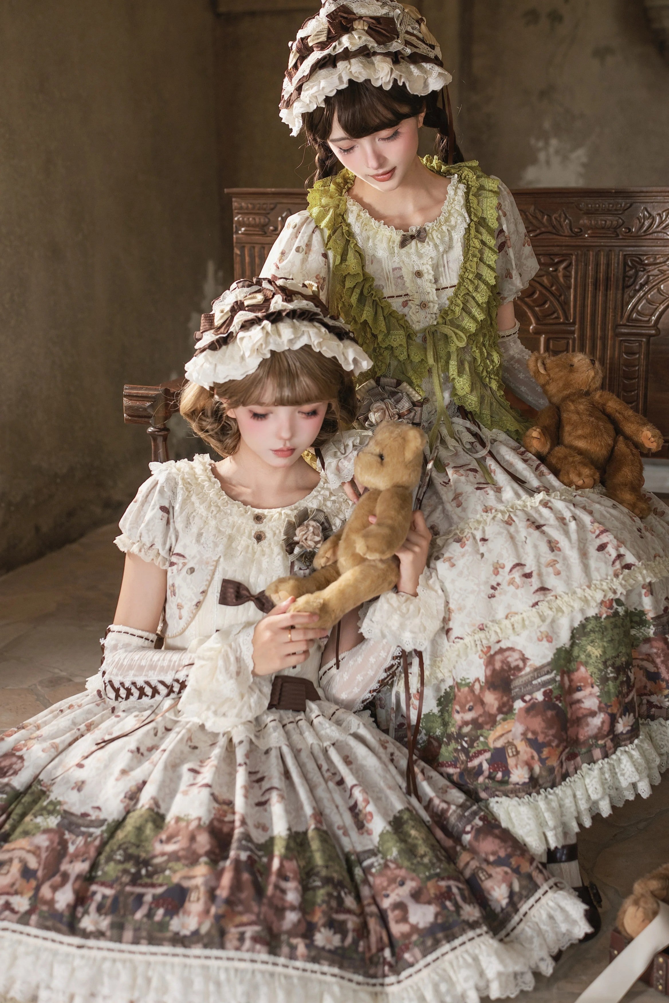Magic Telegram Squirrel Fairytale Cottage Lolita Short OP