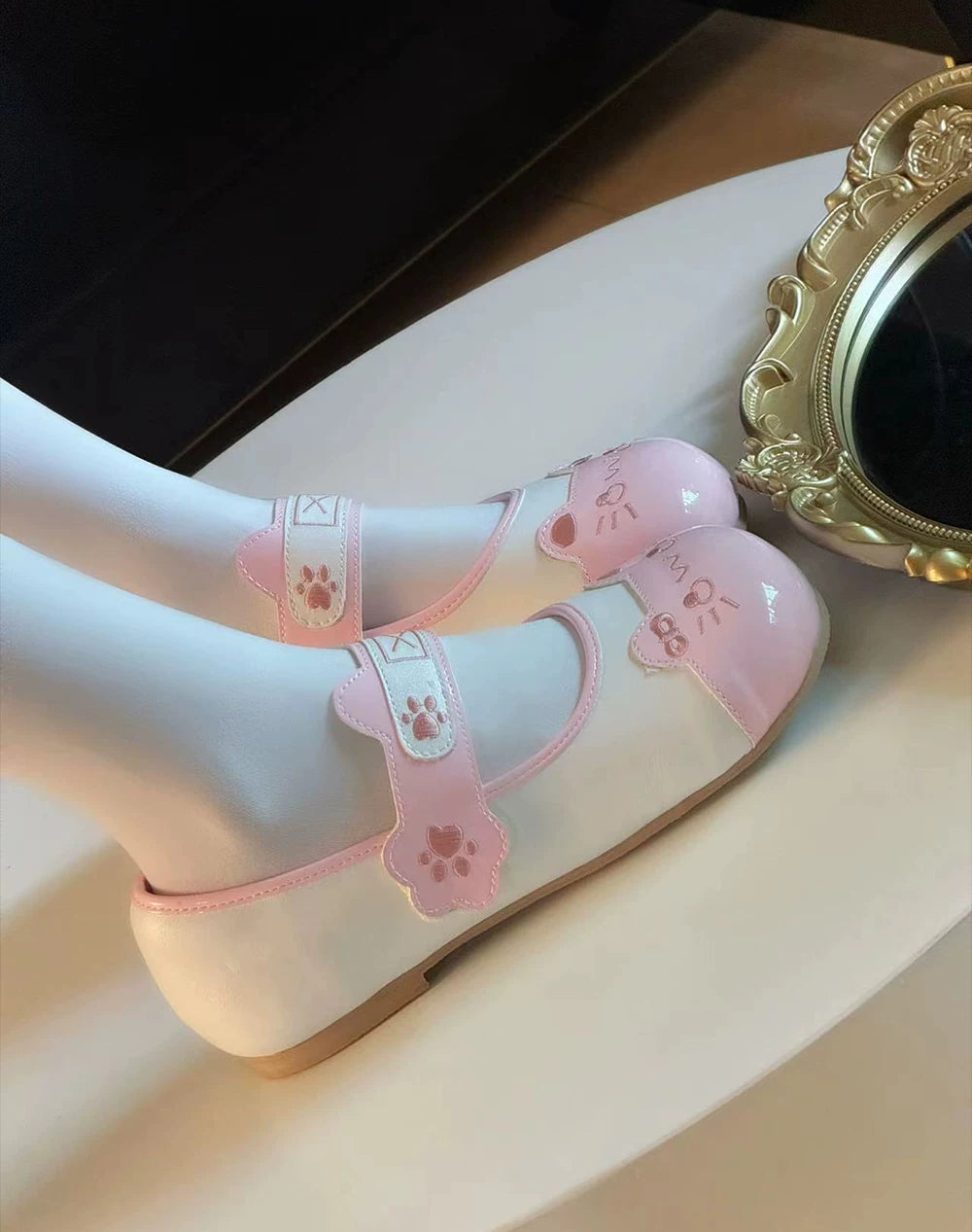 Sweet Lolita Cat Face Mary Jane Shoes with Paw Print Strap