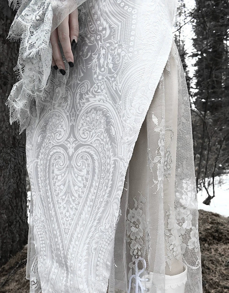 Robe gothique « Murmures du royaume des neiges »