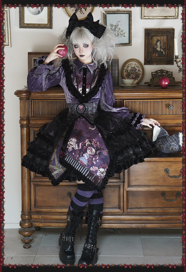 Werewolf Game Dark Gothic Fairy Tale Lolita Blouse & SK Skirt Set
