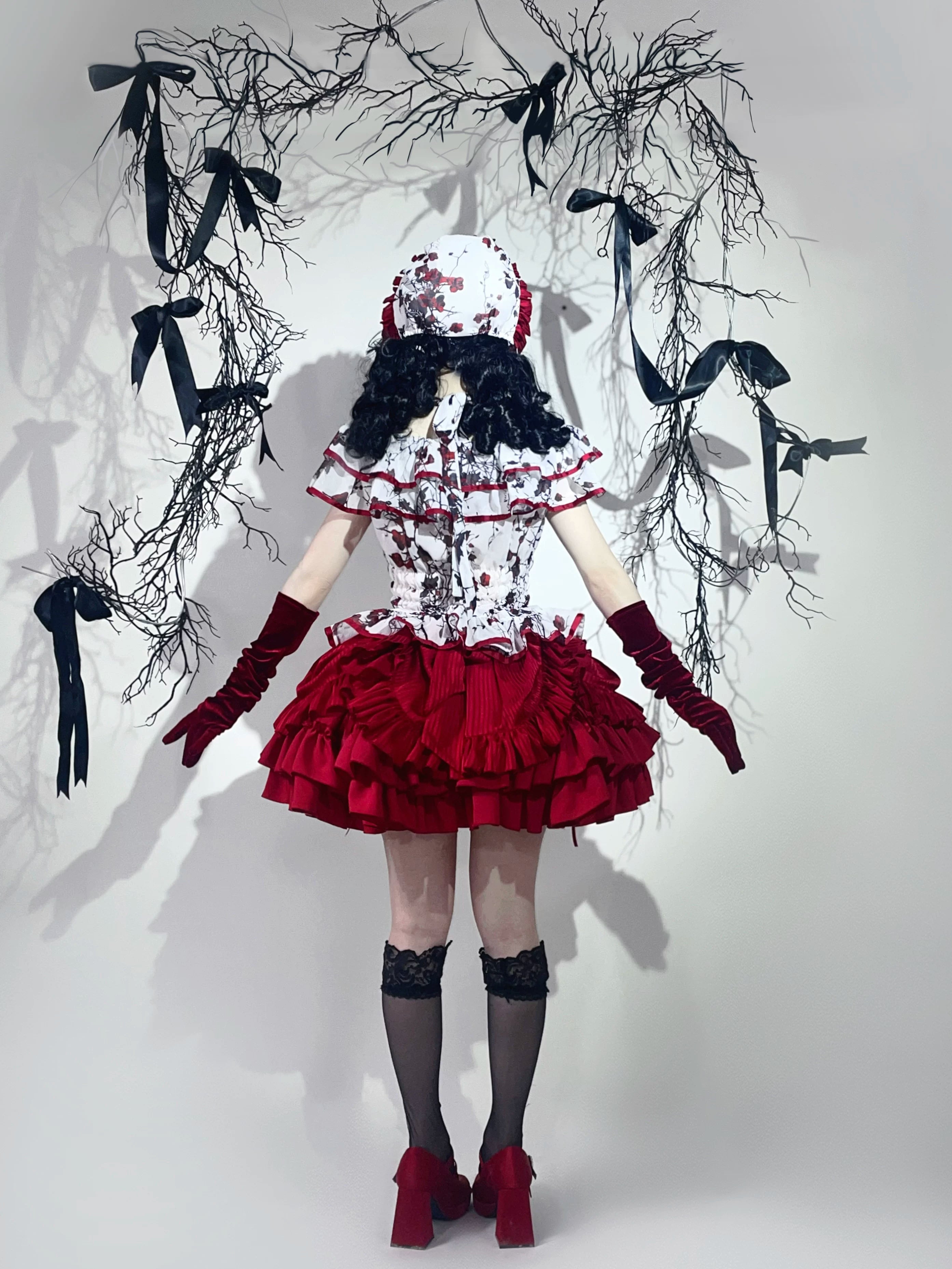 Thorned Rose Gothic Lolita Red Blouse & Skirt Set