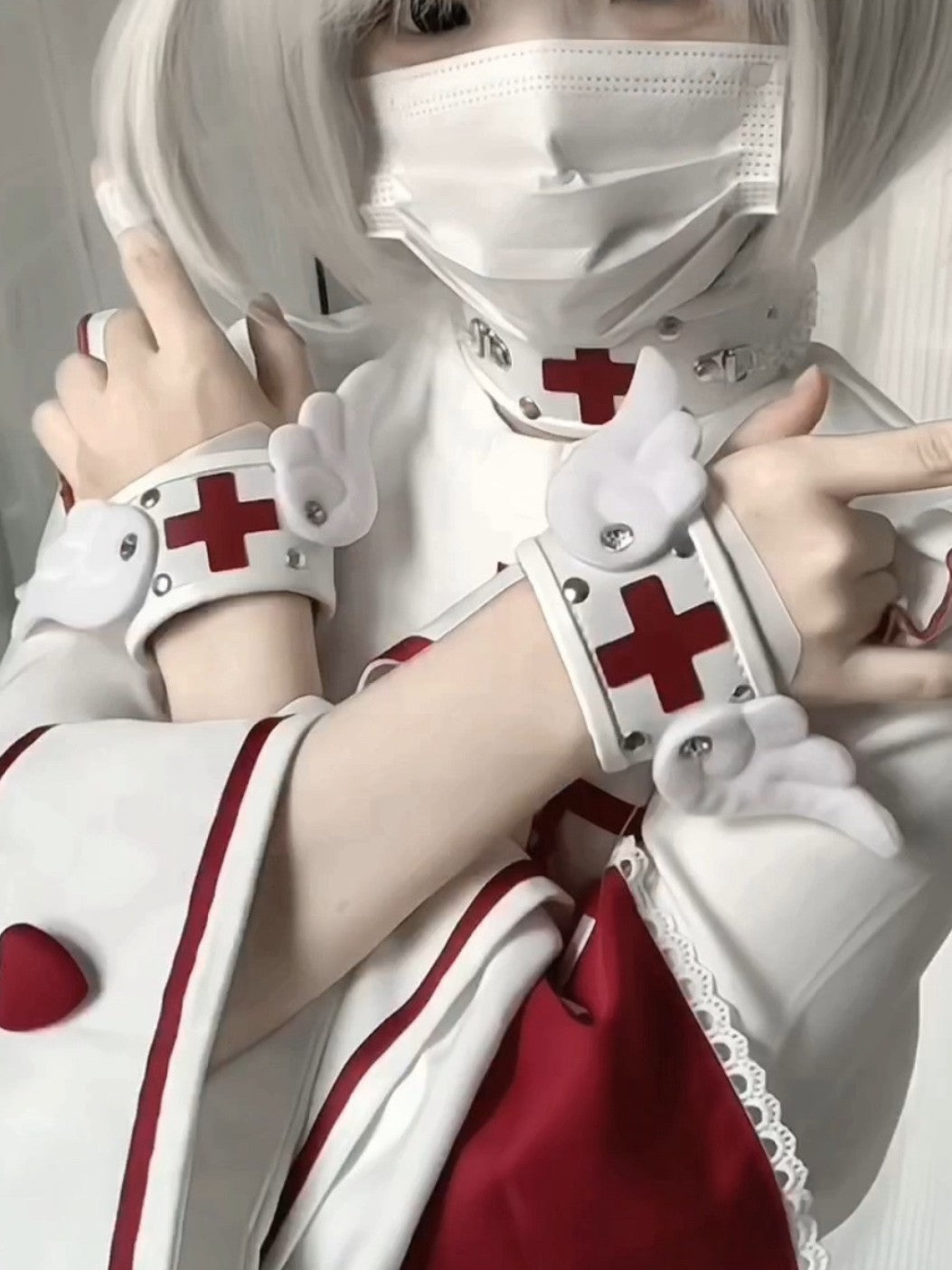 Y2K Kawaii Medical-Style Wing Bracelet LE6010