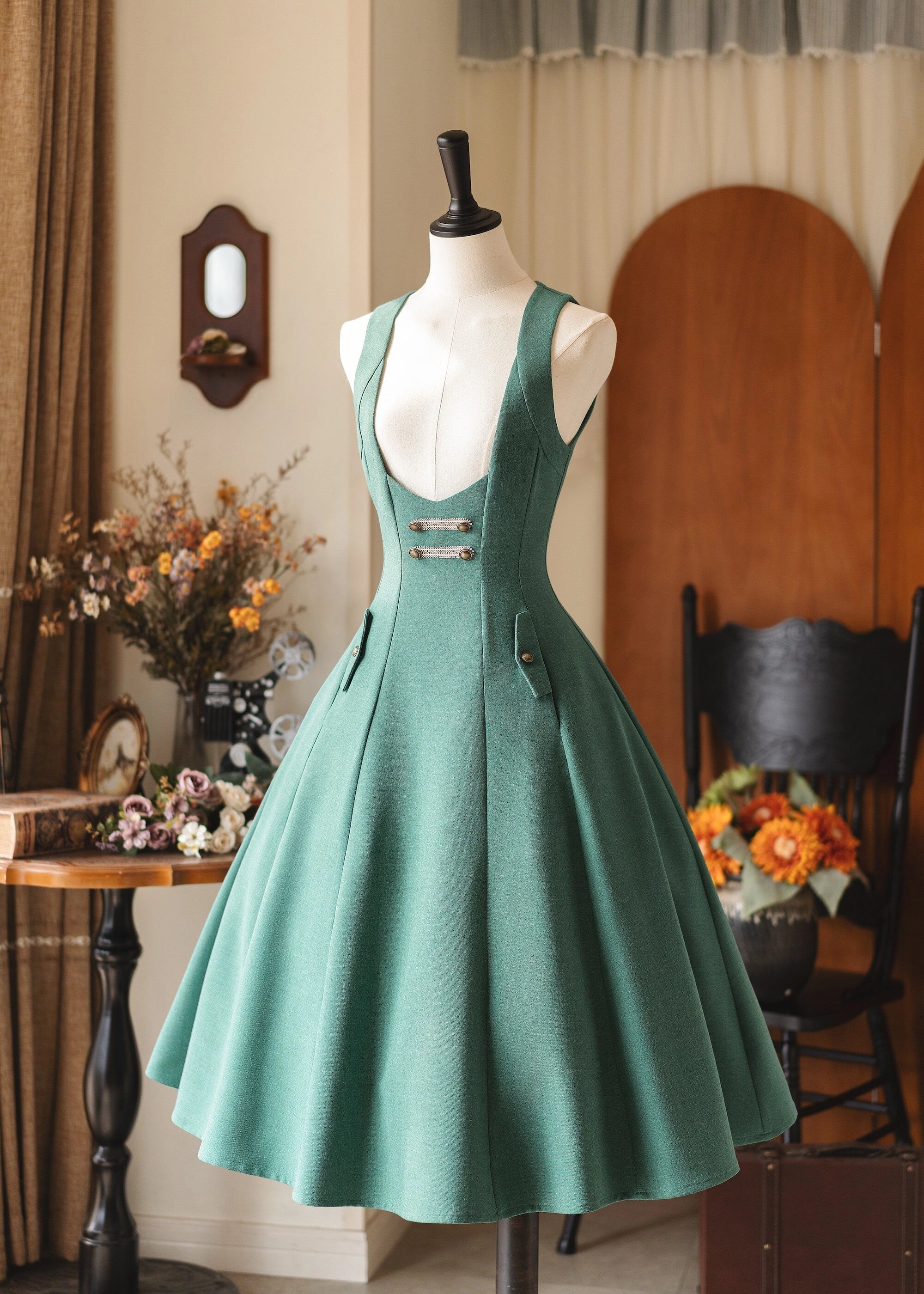 Forest Corridor 10-Panel Bustier Waist-Cinching Lolita Pinafore Dress