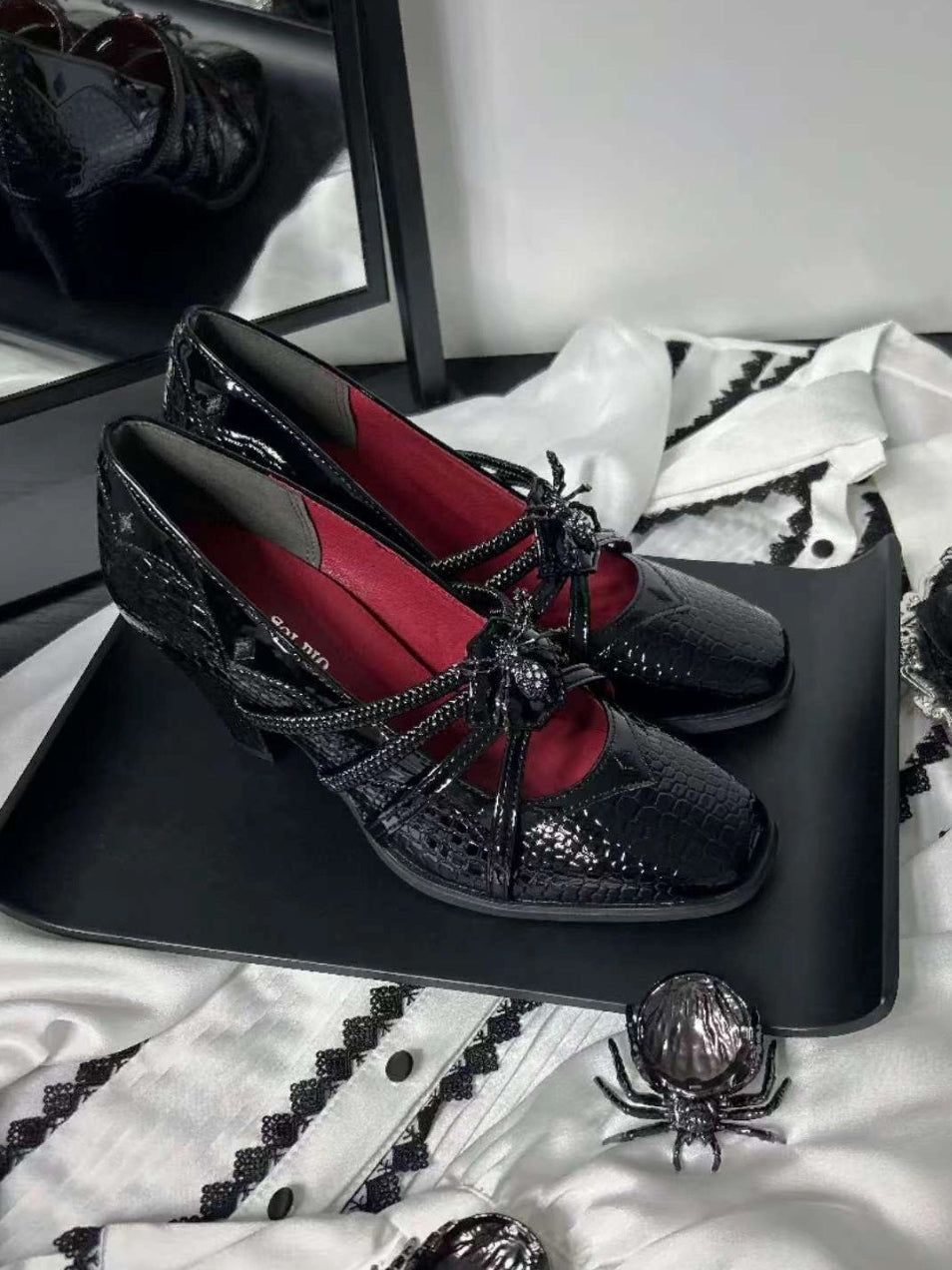 Spider Banquet Black Croc Patent Gothic Lolita Heels with Spider Buckle