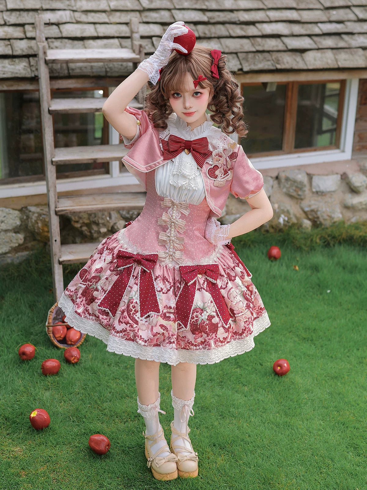 Strawberry Fantasy Night Sweet Lolita JSK Dress Cape Set