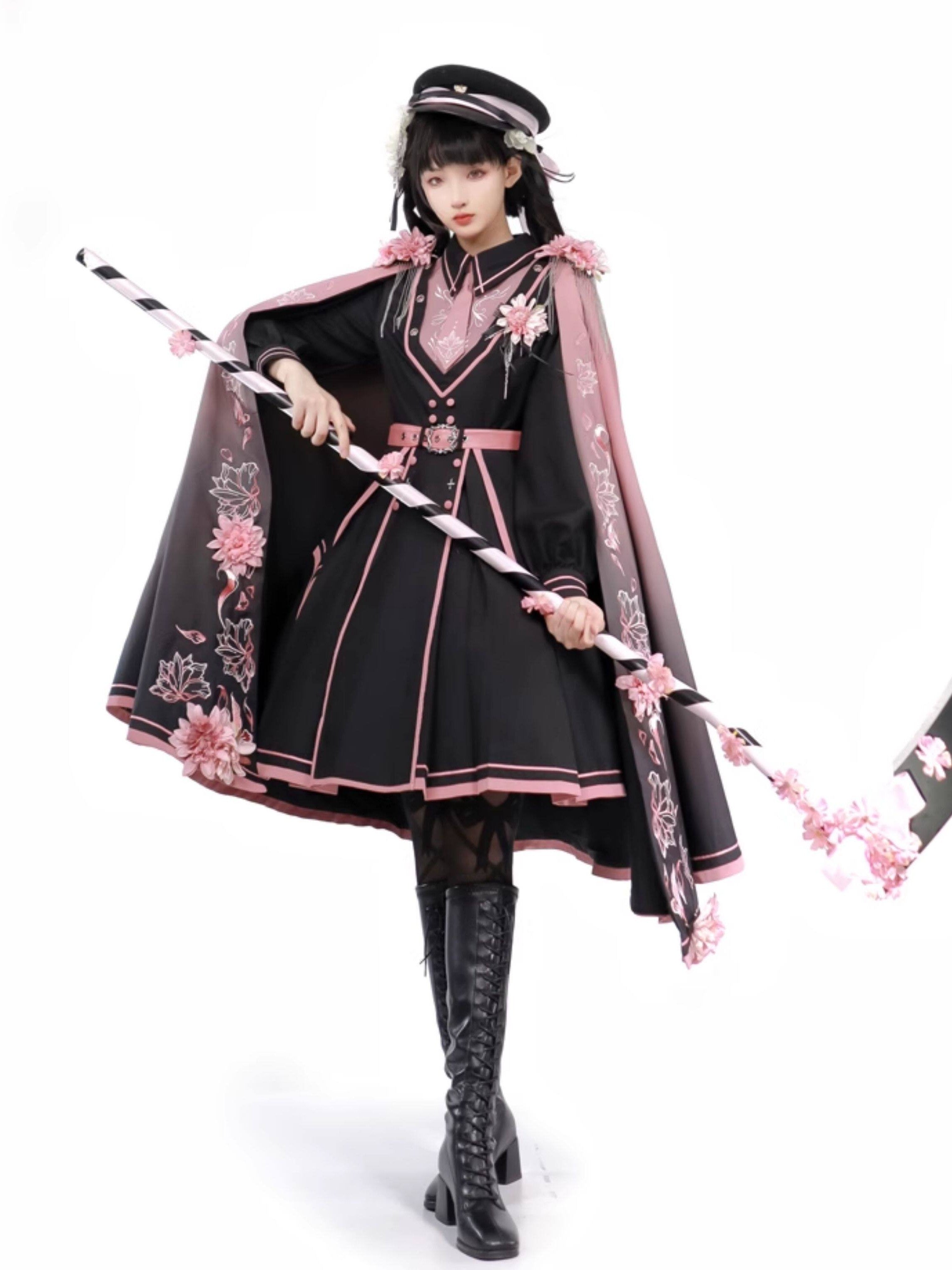 Manteau-cape Lolita militaire rose foncé Sakura Elegance