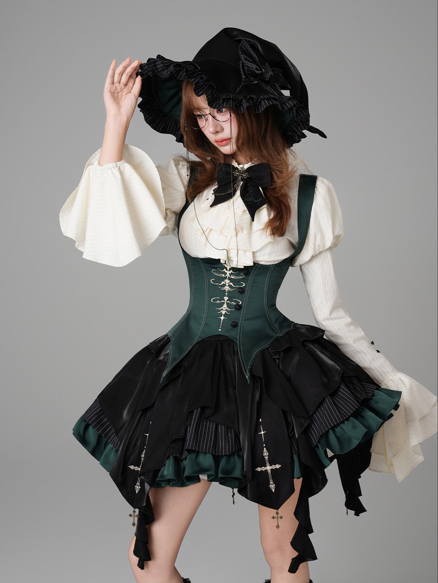 Upside-Down Curse Gothic Lolita Green Dress Set