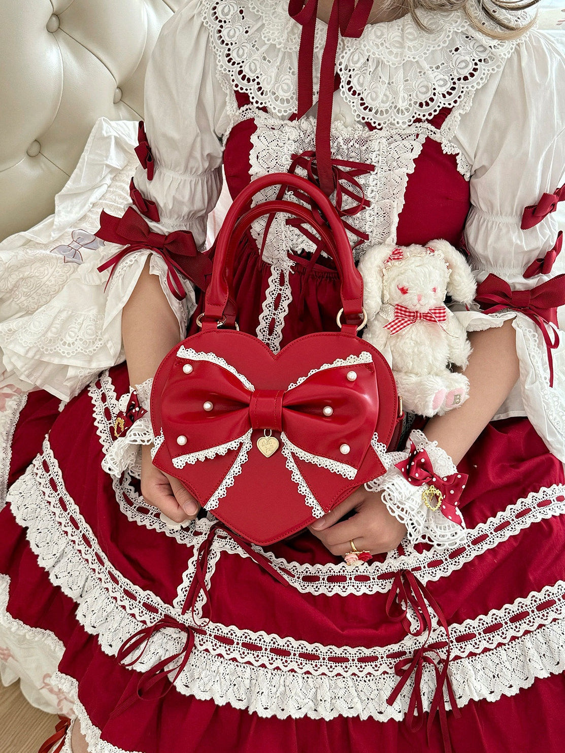 Vintage Sweetheart Lolita Lace Trim Heart Handbag