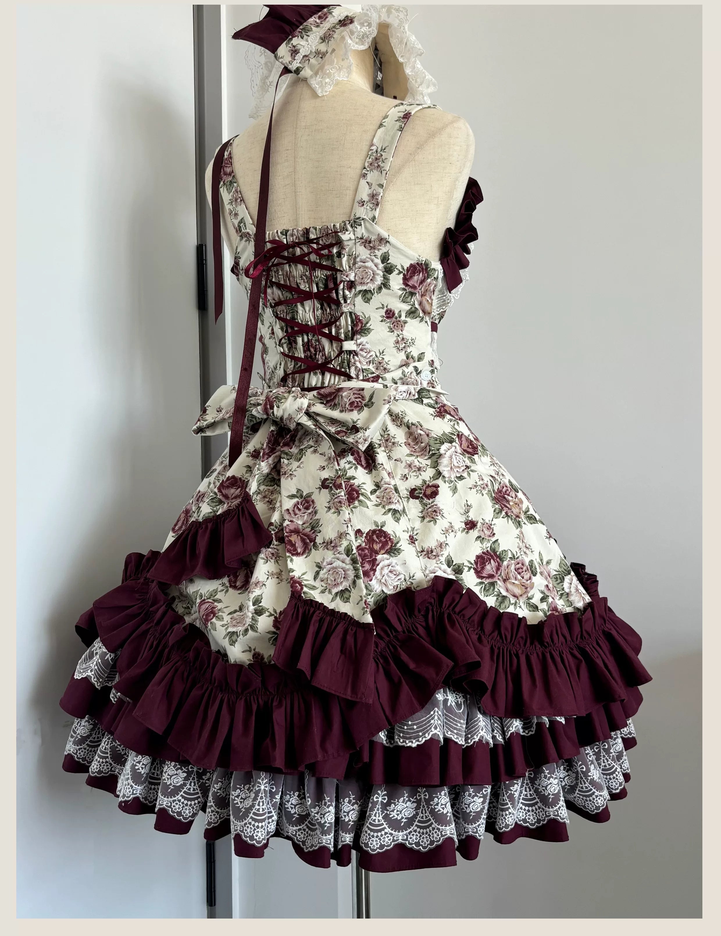 Burgundy Rose Classic Lolita JSK Vintage Japanese Rose Print