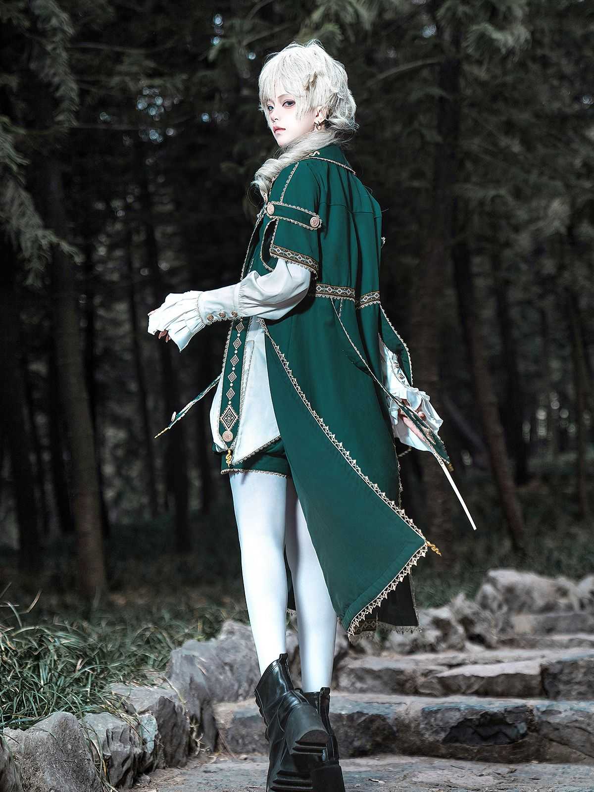 Fall Military Ouji Prince Suit & Cape Set LO1004