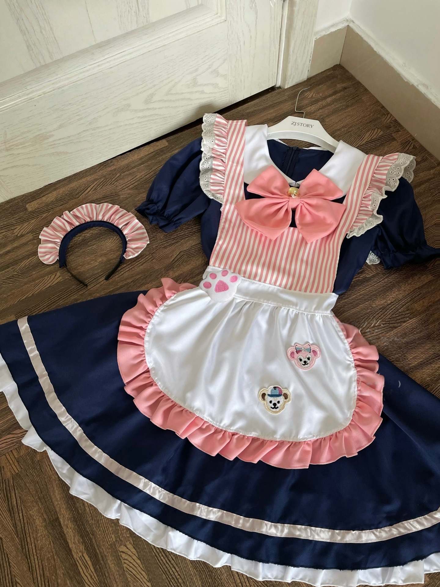 Lolita Japanese Cosplay Cafe Maid Dress LE1055