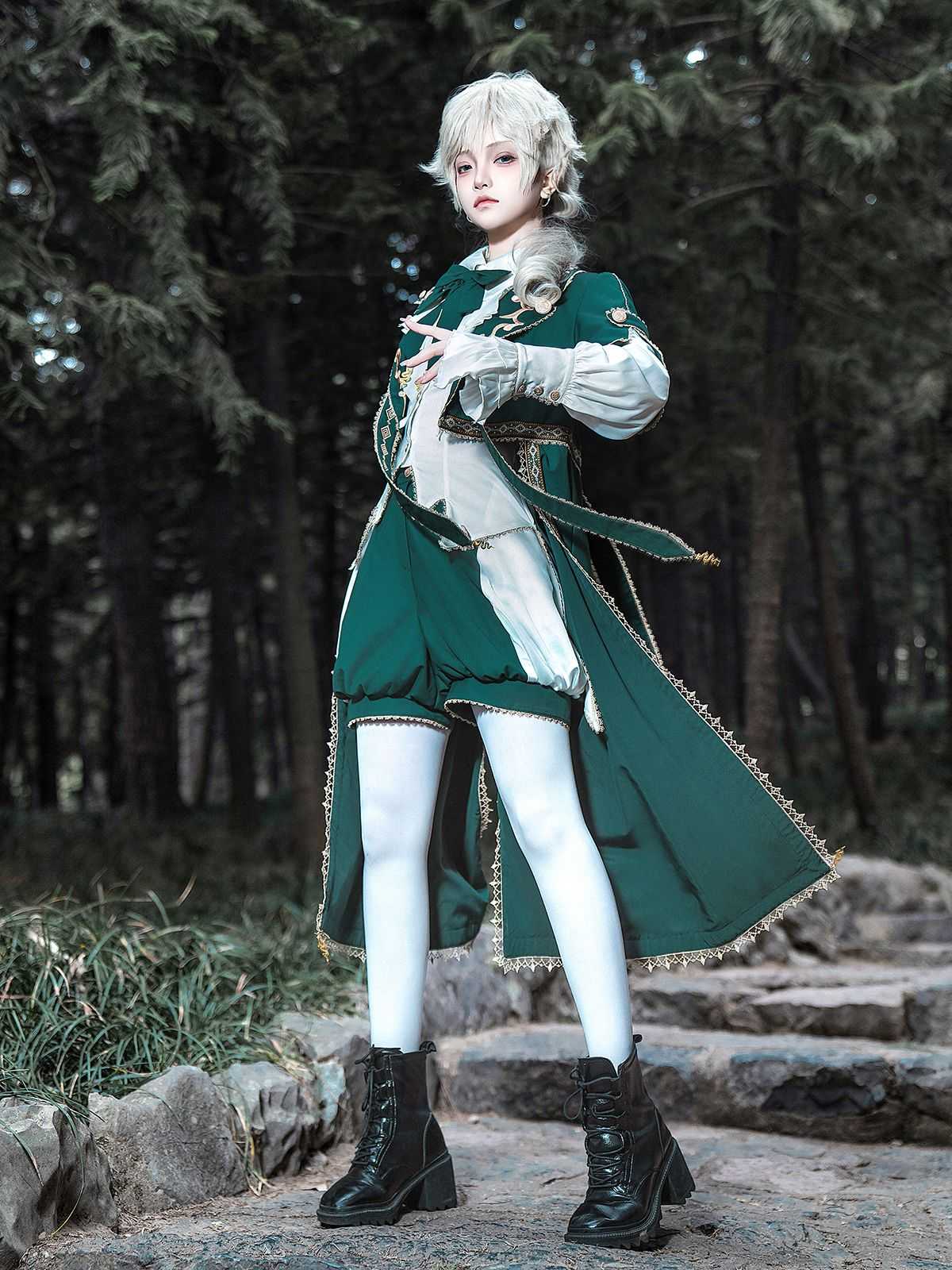 Fall Military Ouji Prince Suit & Cape Set LO1004