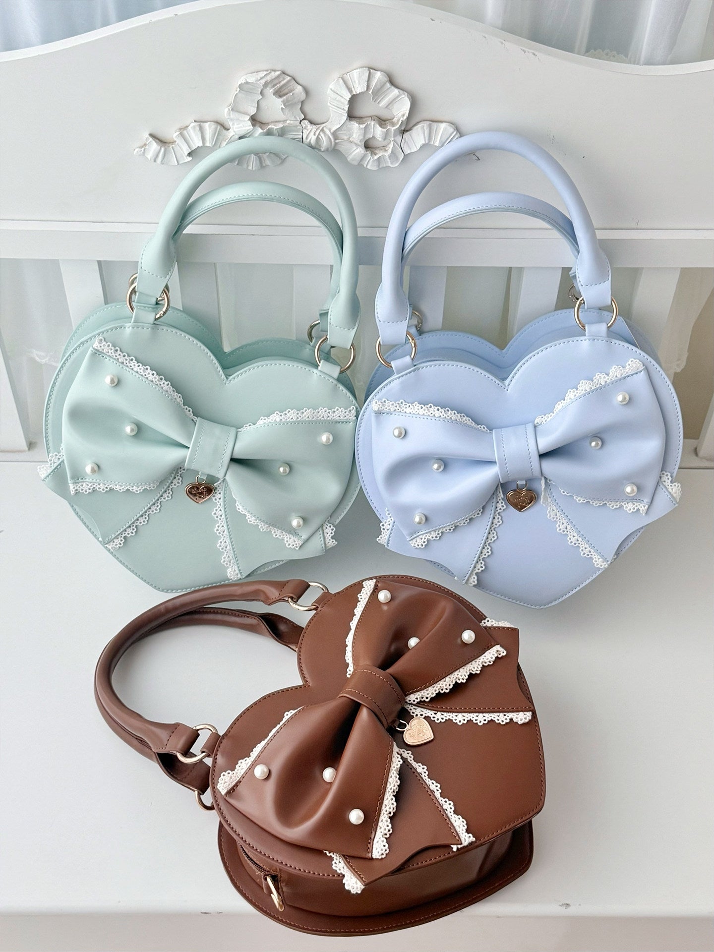Vintage Sweetheart Lolita Lace Trim Heart Handbag