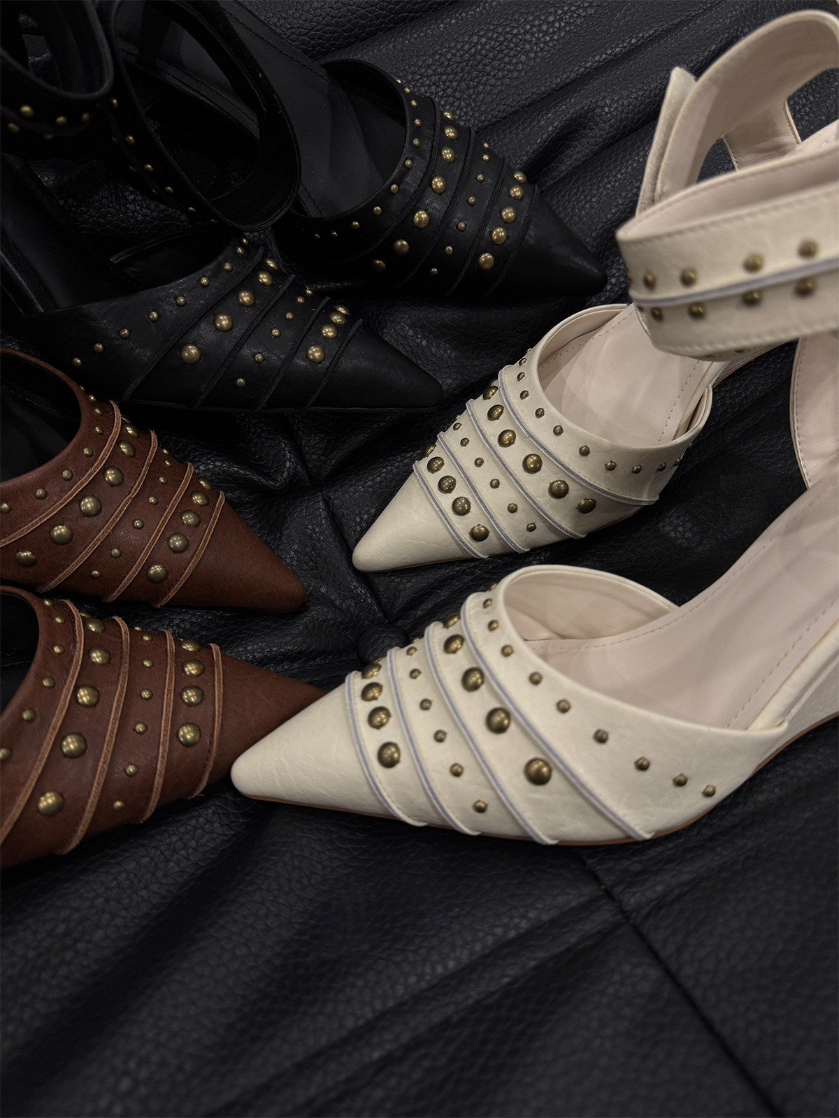 Tribal‑Style Spike‑Stud Pointed‑Toe Wedge‑Heel Pumps