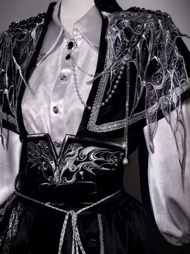Dragon Radiance · Silver War Cosplay Set