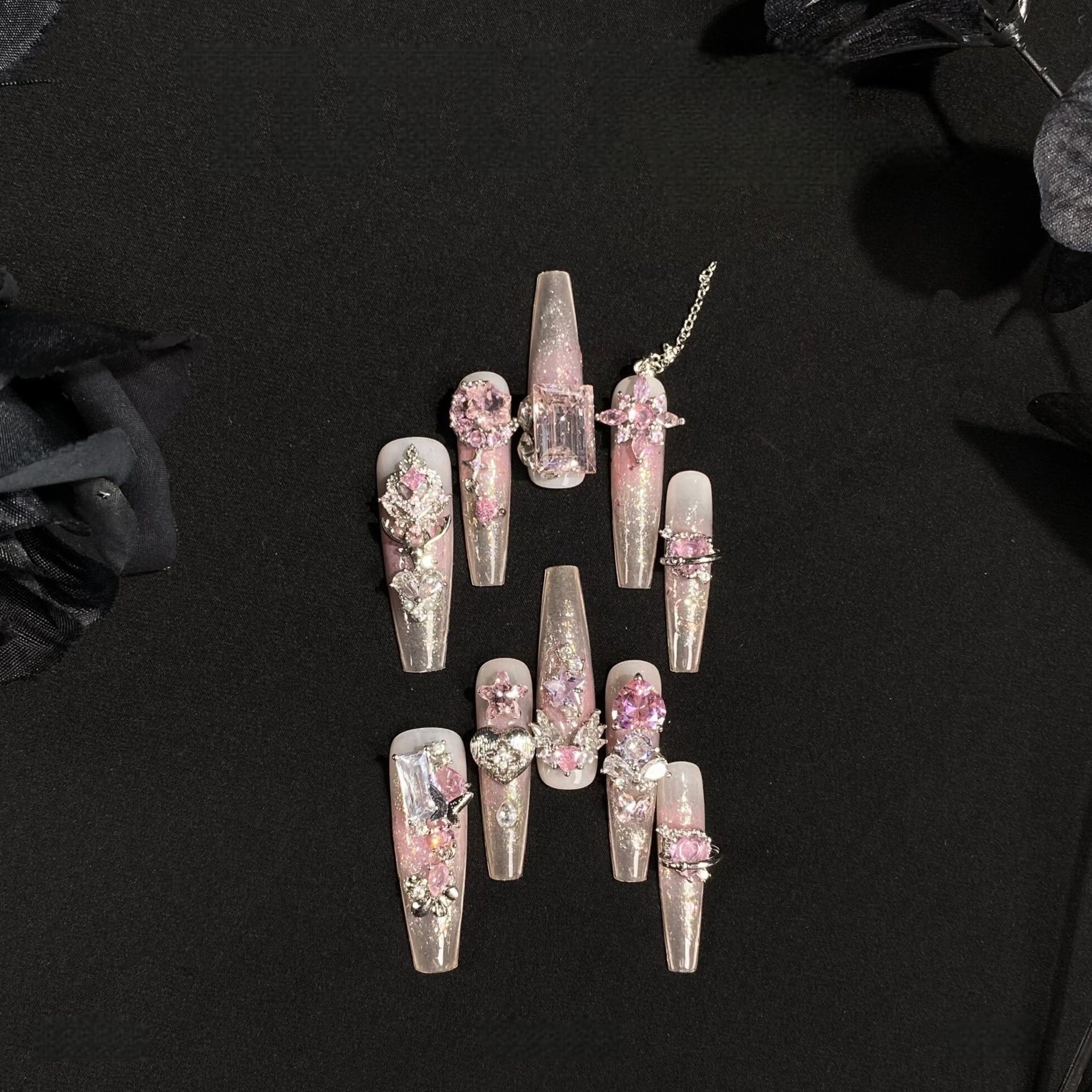 Heart Crush Lolita Handmade Detachable Press-On Nails