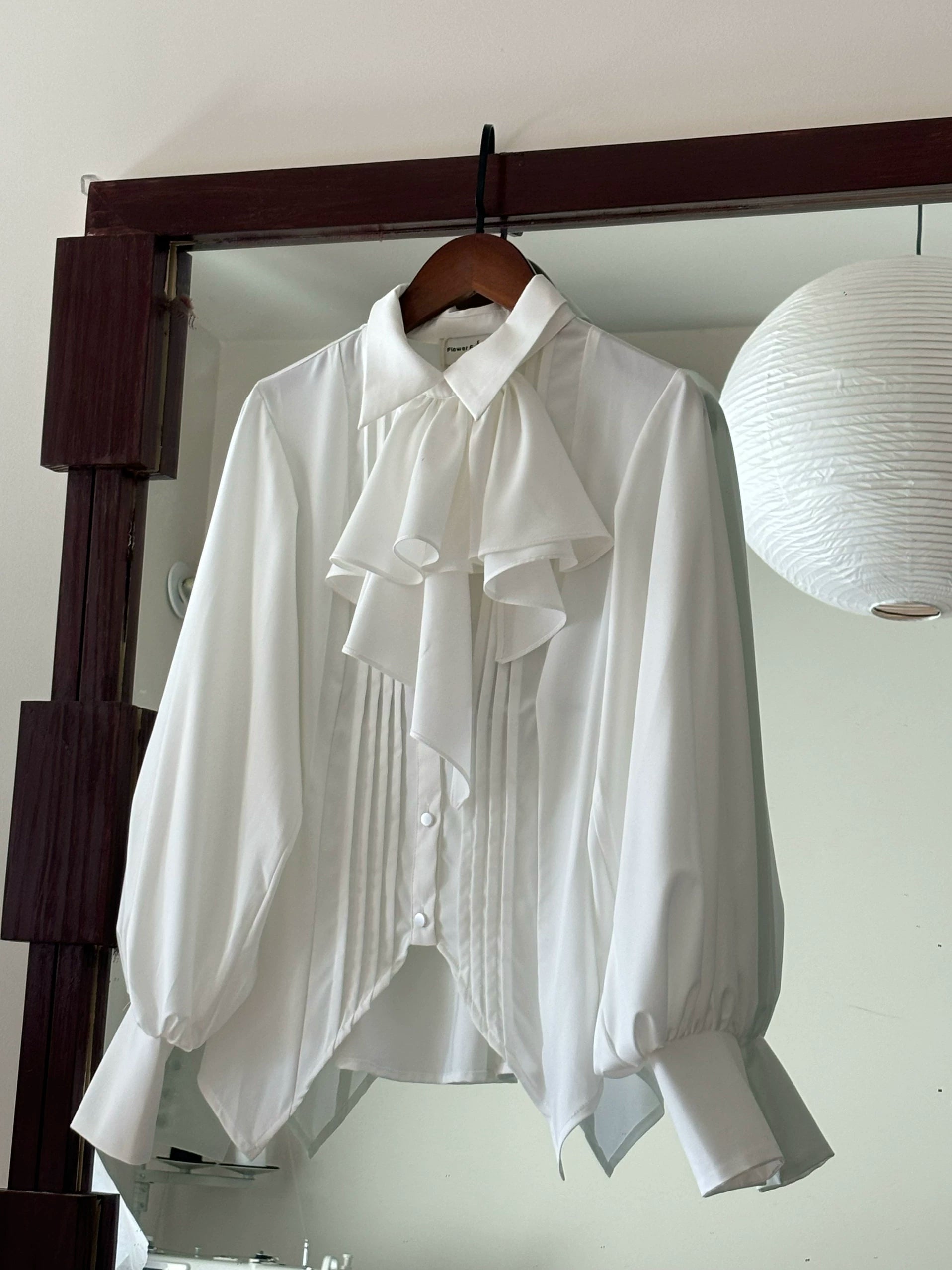 Kaguya Gothic Lolita Lantern Sleeve Pintuck Blouse White Purple